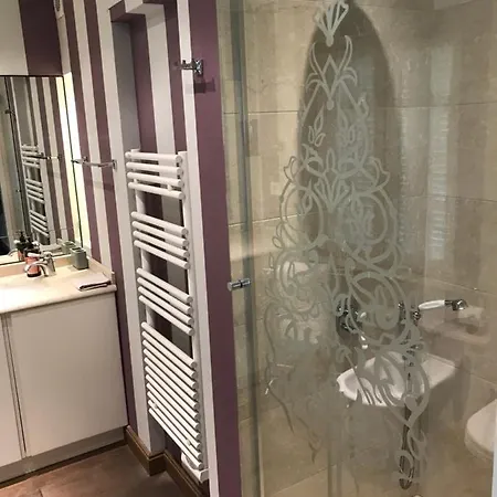 Superbe De 4 Chambres, Centre Tropez, A 2 Pas Du Port Апартаменти Сен-Тропе
